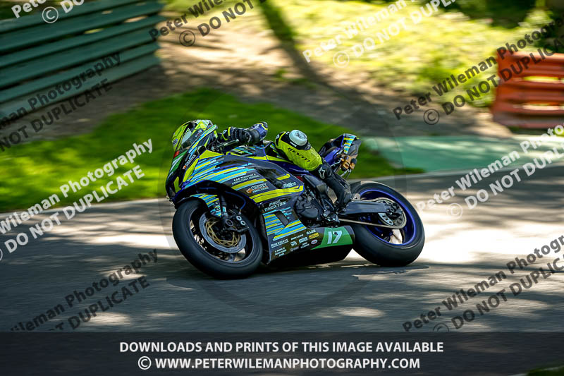 cadwell no limits trackday;cadwell park;cadwell park photographs;cadwell trackday photographs;enduro digital images;event digital images;eventdigitalimages;no limits trackdays;peter wileman photography;racing digital images;trackday digital images;trackday photos